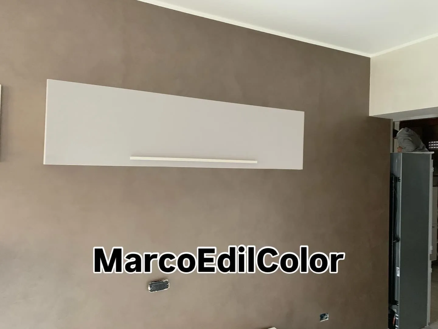 Tinteggiatura e finiture d'interni a Novara 1