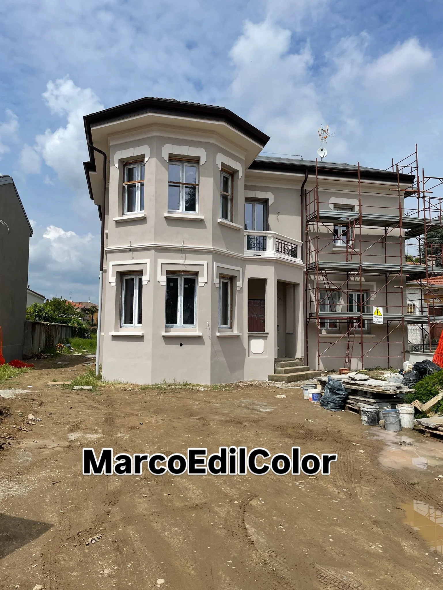 Tinteggiatura e finiture d'interni a Novara 2